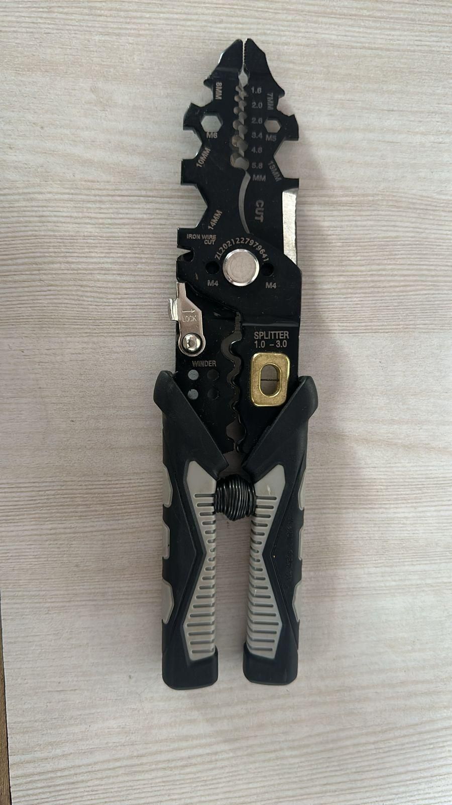 🔧 25 in 1 Wire Cutter – Your All-in-One Cutting Solution